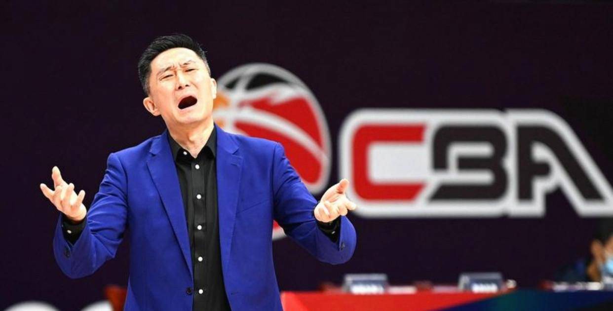 官方网站-包含广东宏远调整名单备战欧冠广厦男篮窗口期止住颓势，现场解说直呼：清晨休斯敦火箭备战足总杯的词条